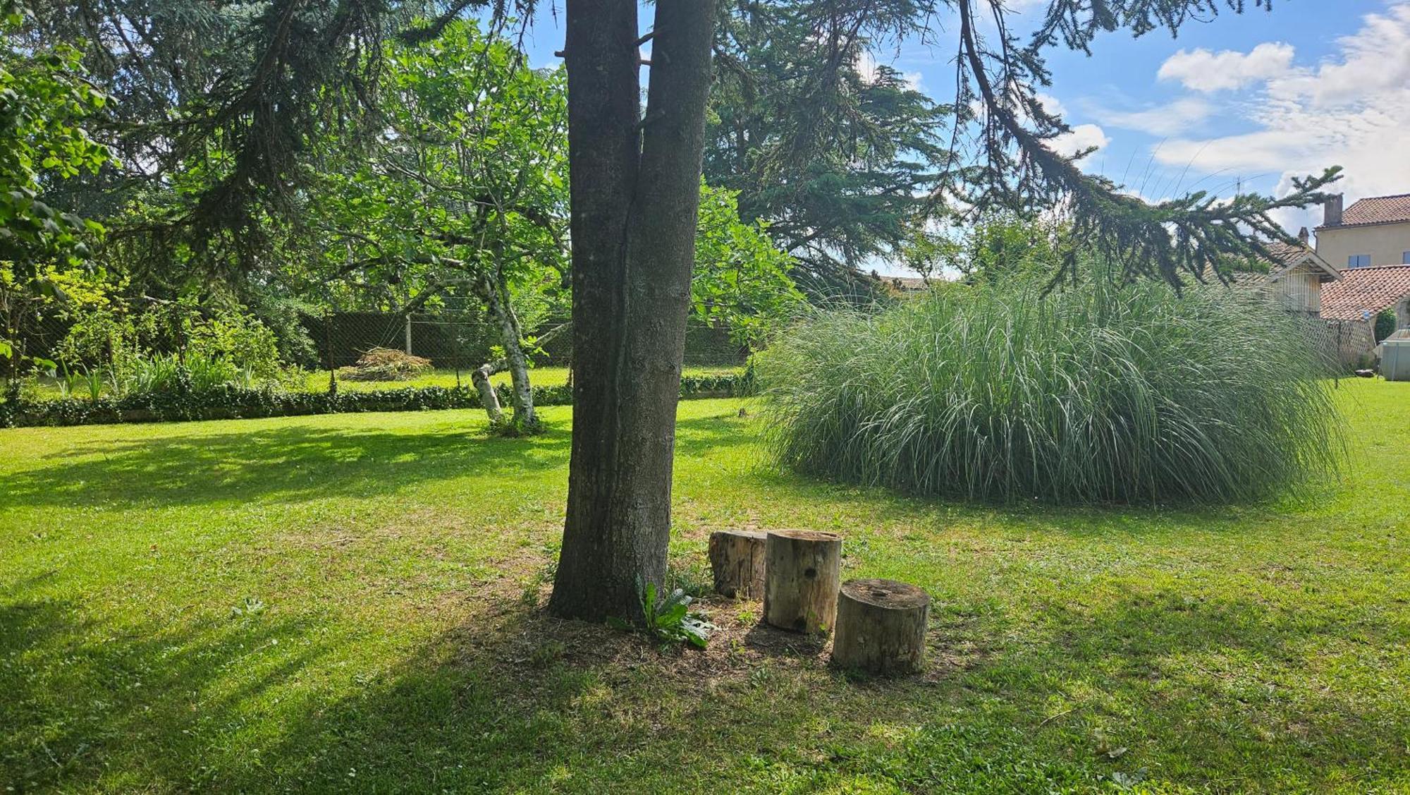 Chambres Et Gites Les Deux Chenes Pres De Bergerac Le Fleix Eksteriør billede