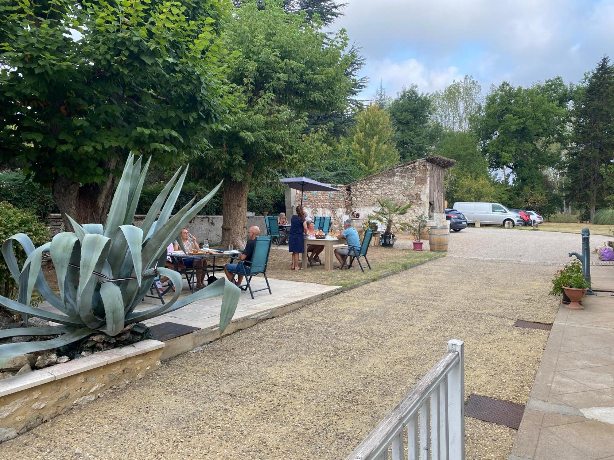 Chambres Et Gites Les Deux Chenes Pres De Bergerac Le Fleix Eksteriør billede