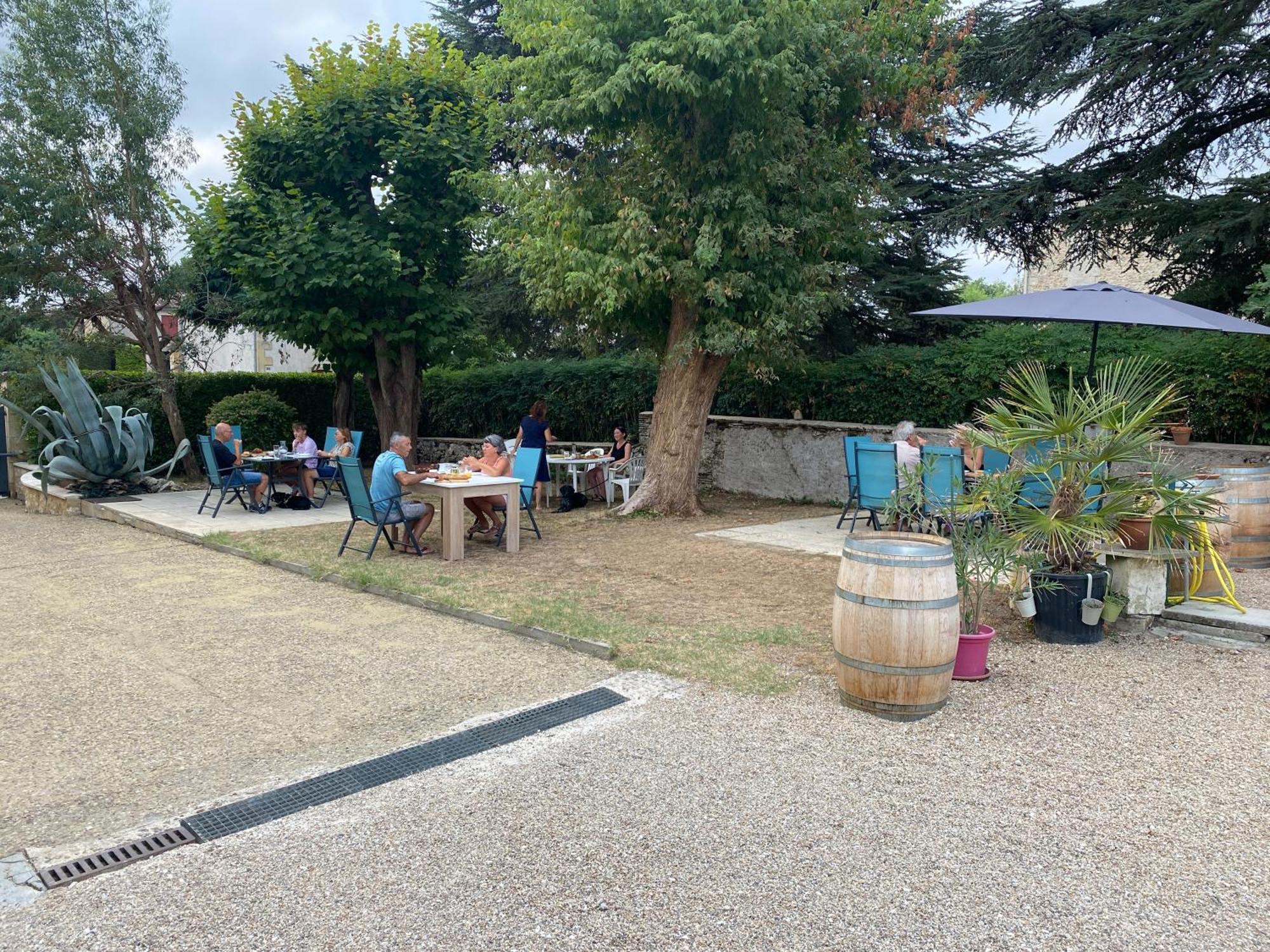 Chambres Et Gites Les Deux Chenes Pres De Bergerac Le Fleix Eksteriør billede